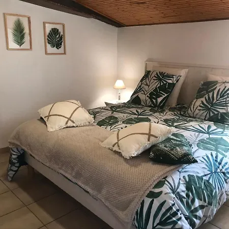Quarto em Acomodações Particulares Les De La Cossais *